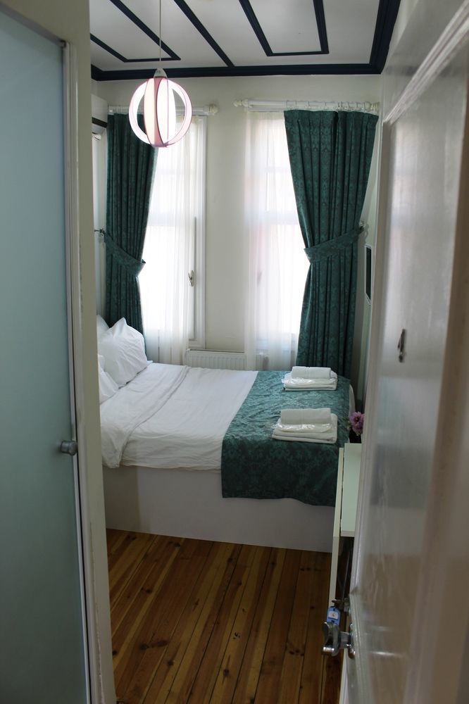 Lale Inn Ortakoey Istanbul Exteriör bild