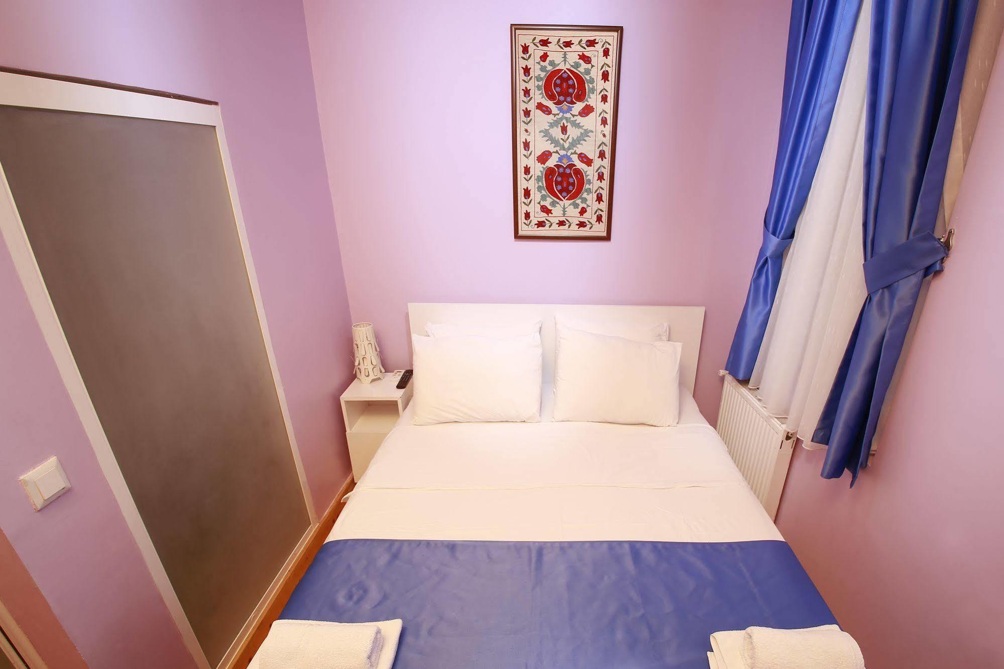 Lale Inn Ortakoey Istanbul Exteriör bild