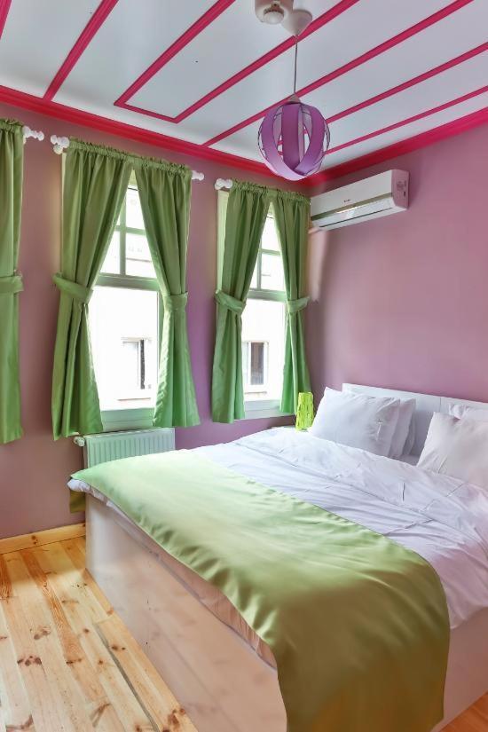 Lale Inn Ortakoey Istanbul Exteriör bild
